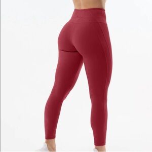 Alphalete pulse leggings